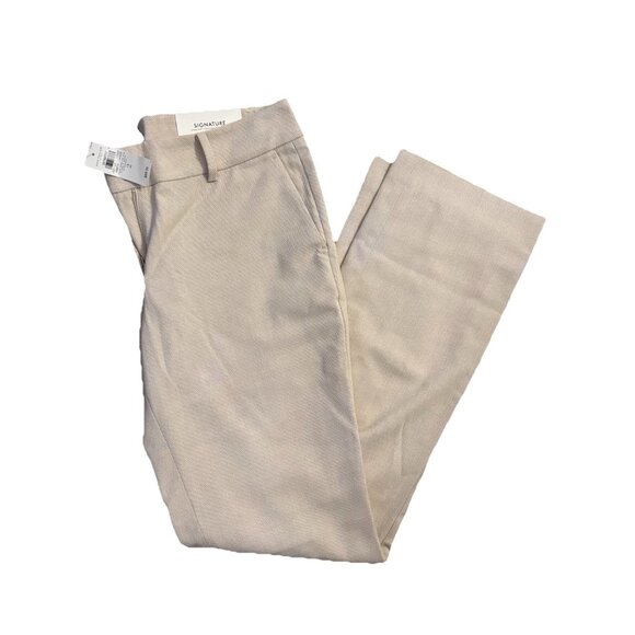 Ann Taylor Signature Trouser Straight Through Hip Thigh Dress Pants White 2 NEW - Picture 1 of 10